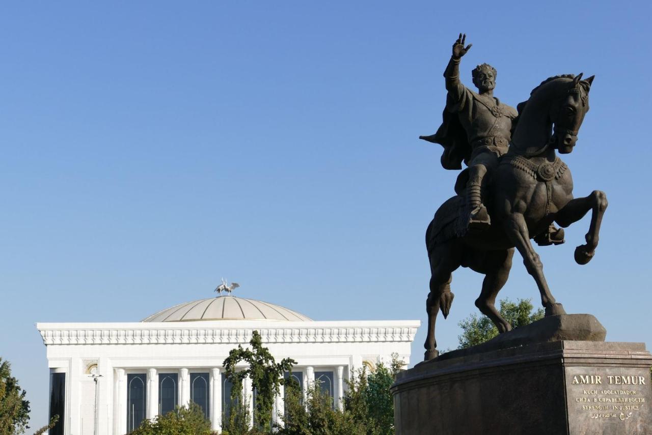 Hotel Intercontinental Tashkent By Ihg Zewnętrze zdjęcie