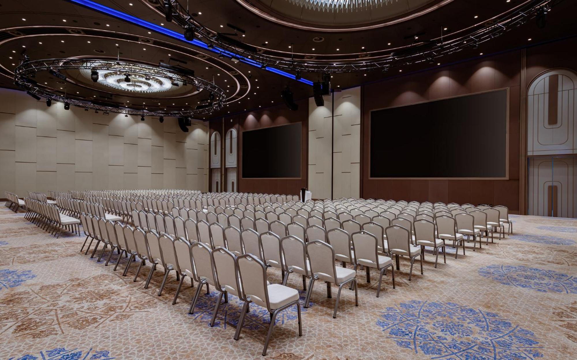 Hotel Intercontinental Tashkent By Ihg Zewnętrze zdjęcie