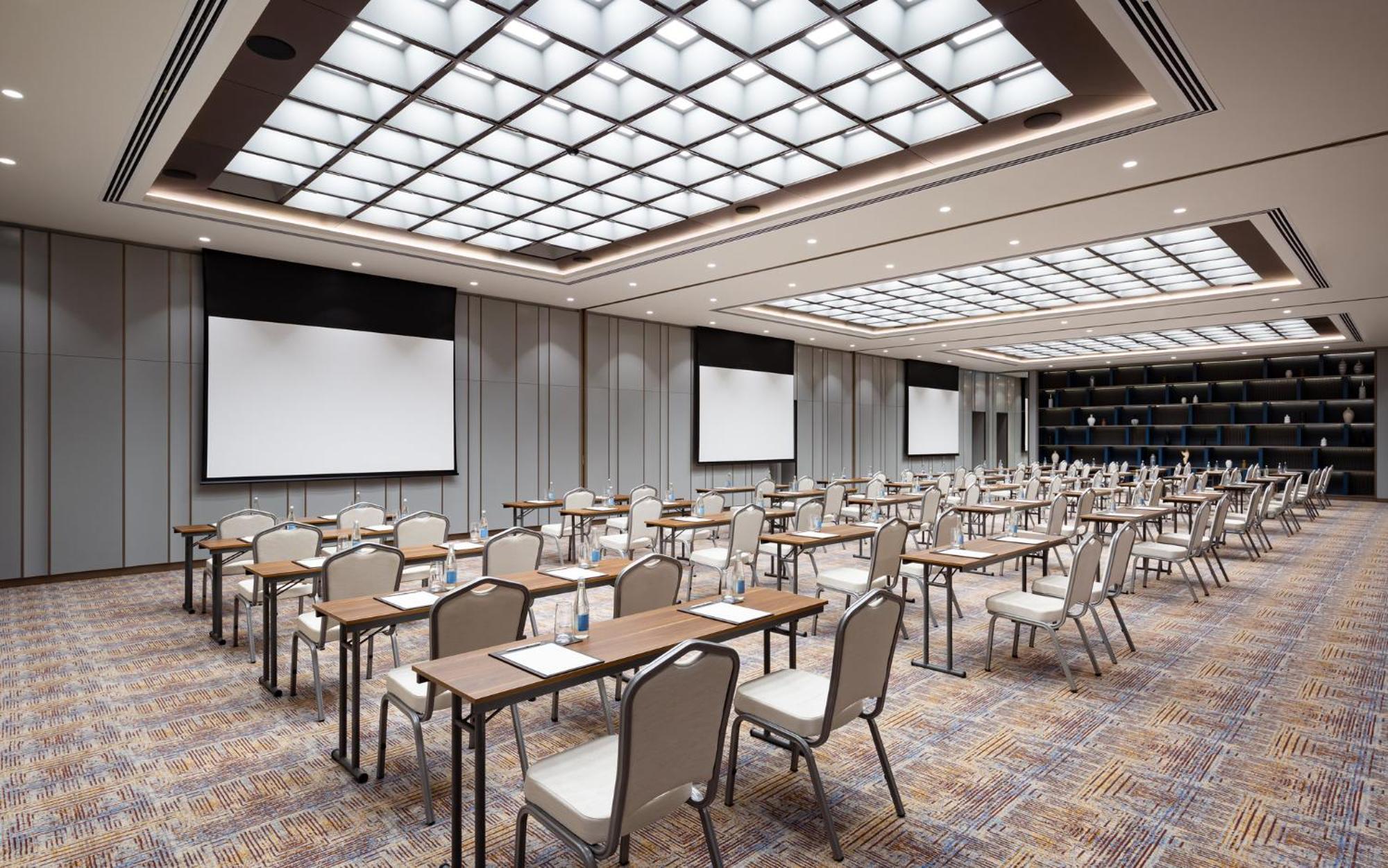 Hotel Intercontinental Tashkent By Ihg Zewnętrze zdjęcie