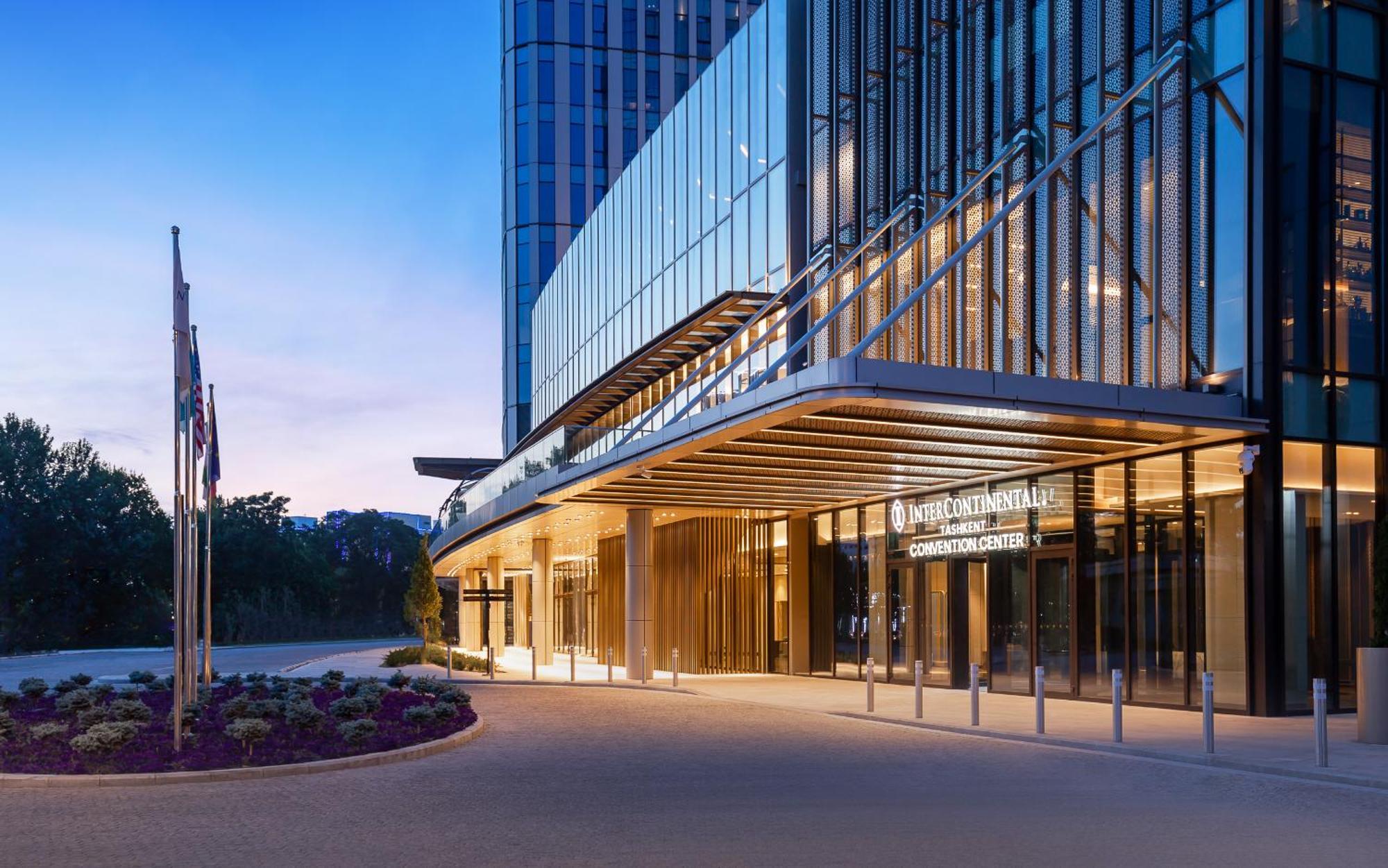 Hotel Intercontinental Tashkent By Ihg Zewnętrze zdjęcie